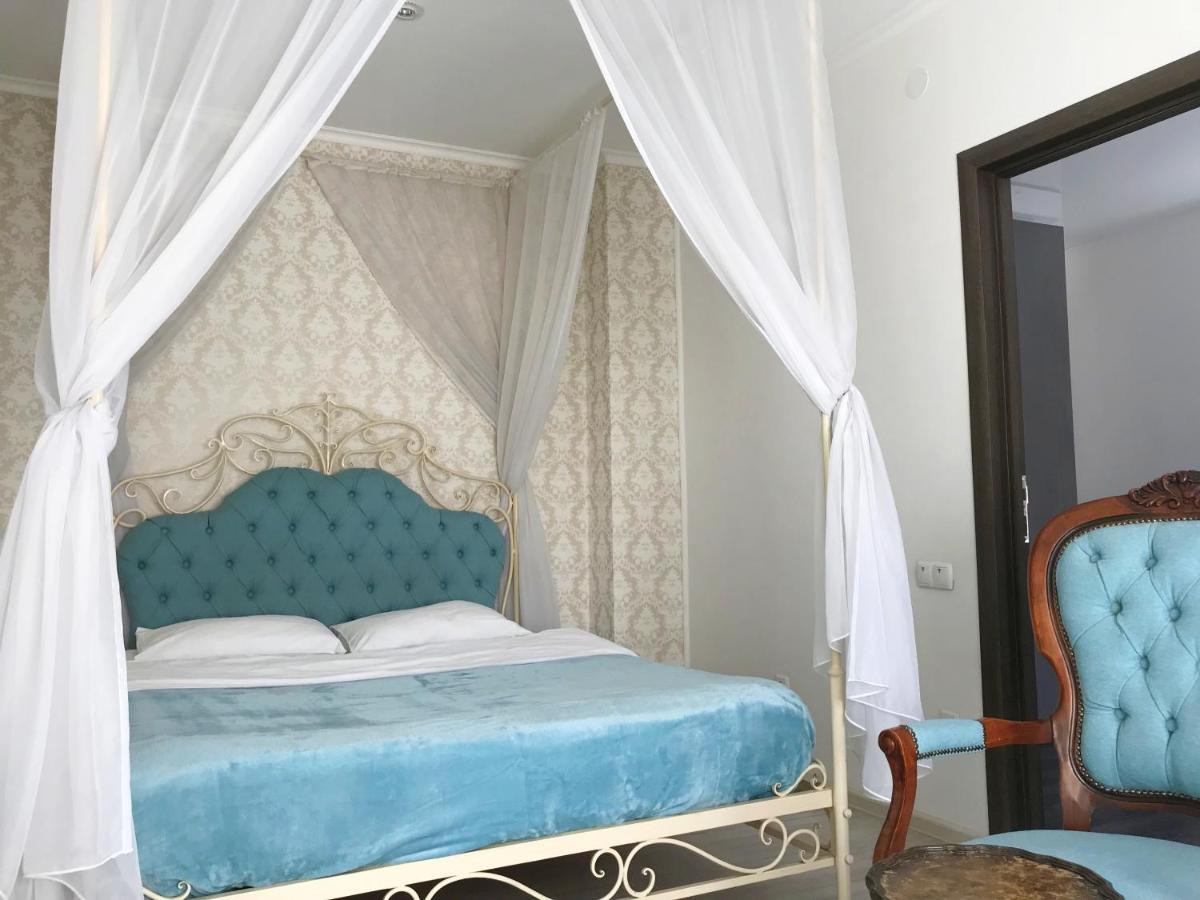Apartment Romantic - центр львова , з видом на місто *