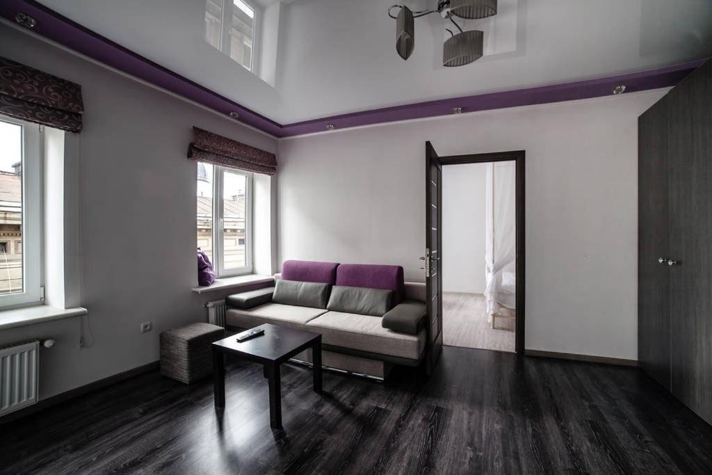 Romantic - центр львова , з видом на місто Apartment Lviv